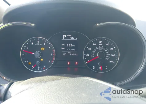 2018 Kia Forte Lx z USA, uszkodzony, nr VIN 3KPFK4A78JE168548